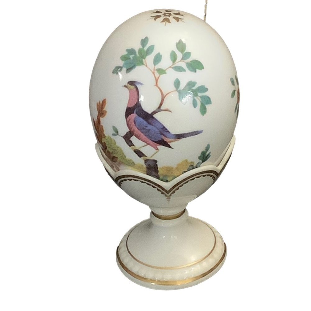 Minton Fine Bone China Porcelain Egg on Stand Birds on Branches Limited Edition‎